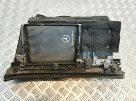 Mercedes-Benz R W251 Schowek deski rozdzielczej 