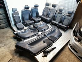 Mercedes-Benz R W251 Set interni 