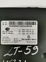 Mercedes-Benz S W221 Scatola di montaggio relè A2215400401