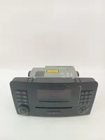 Mercedes-Benz ML W164 Unité principale radio / CD / DVD / GPS A1648208289