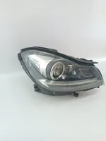 Mercedes-Benz C W204 Lampa przednia A2048205859