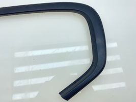 Subaru Legacy Rivestimento vetro lato posteriore 65249AG010