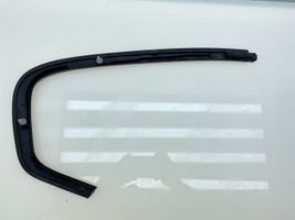 Subaru Legacy Rivestimento vetro lato posteriore 65249AG010