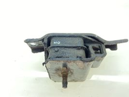 Subaru Forester SF Soporte de montaje del motor 41022AA080