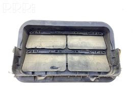 Subaru Legacy Évent de pression de quart de panneau 72651AG01A