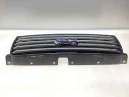 Subaru Forester SG Grille calandre supérieure de pare-chocs avant 91121SA050