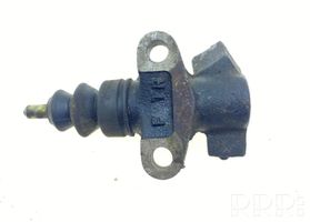 Subaru Impreza II Cilindro de embrague hidráulico 30620AA111