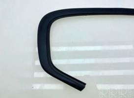 Subaru Legacy Rivestimento vetro lato posteriore 65249AG000