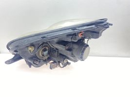 Subaru B9 Tribeca Lampa przednia 