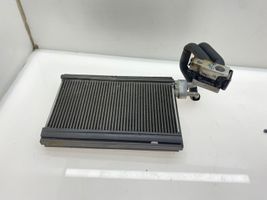 Subaru Legacy Ilmastointilaitteen sisälauhdutin (A/C) 