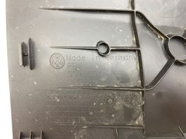 Volkswagen Golf VII Lampka klapy bagażnika 5G9867656