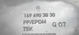 Mercedes-Benz A W169 Etupyörän sisälokasuojat 1696903830