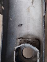 Mercedes-Benz C W203 Modanatura separatore del paraurti anteriore A2038851821