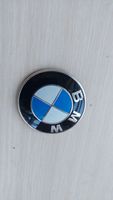 BMW 5 F10 F11 Emblemat / Znaczek 7057794