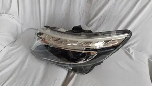 Mercedes-Benz Vito Viano W447 Lampa przednia A4479061401