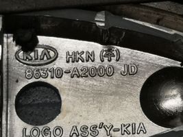 KIA Ceed Mostrina con logo/emblema della casa automobilistica 86310A2000