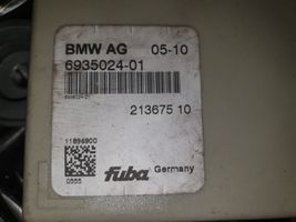 BMW 5 E60 E61 Aerial antenna amplifier 6935024