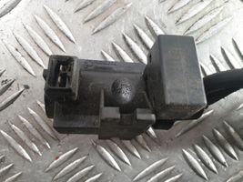 BMW 3 E90 E91 Sensor 7796634