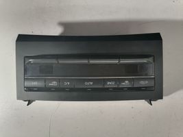 Mercedes-Benz E C207 W207 Centralina del climatizzatore A2129007404