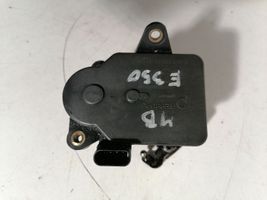 Mercedes-Benz E C207 W207 Attuatore/motore della valvola del collettore di aspirazione A6421500594