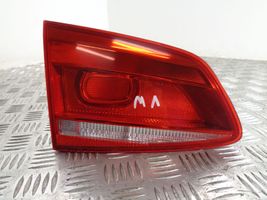 Volkswagen PASSAT B7 Luces portón trasero/de freno 3AF945093C