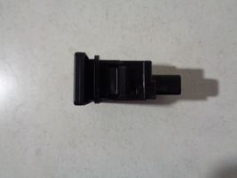 Toyota Avensis T270 Fuel tank opening switch 15C252