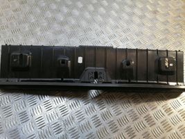 BMW 3 F30 F35 F31 Cache serrure de hayon/coffre arrière 7221868