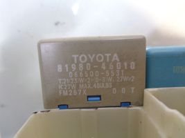 Toyota Prius (XW20) Ramka / Moduł bezpieczników 8273047290