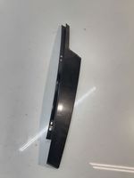 BMW 7 F01 F02 F03 F04 Rivestimento del vetro della portiera 7185226