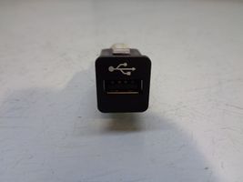 BMW 7 F01 F02 F03 F04 Gniazdo / Złącze USB 9237656