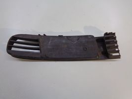 Volkswagen PASSAT B7 Grille inférieure de pare-chocs avant 3B0853678