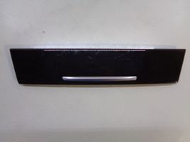 BMW 7 F01 F02 F03 F04 Moldura del cenicero del coche 9155122