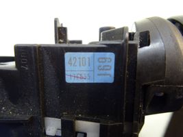 Toyota Prius (XW30) Leva/interruttore dell’indicatore di direzione e tergicristallo 4210117F655