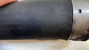 BMW 5 F10 F11 Tube d'admission de tuyau de refroidisseur intermédiaire 521108A