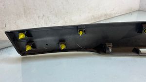 Toyota Prius (XW30) Garniture de hayon 768047070