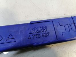 BMW 3 F30 F35 F31 Varoituskolmio 6770487
