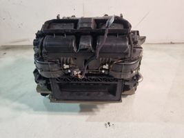 BMW 5 E60 E61 Salono oro mazgo komplektas 9134987