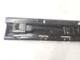 BMW X1 F48 F49 Listello di supporto del sottoporta 7332329