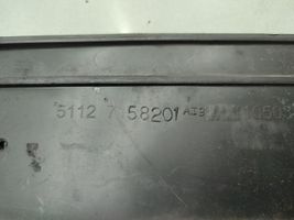 BMW X5 E70 Ramka przedniej tablicy rejestracyjnej 7158201