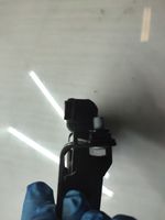 BMW X3 F25 Loading door lock 7232015