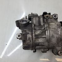 BMW 1 E81 E87 Ilmastointilaitteen kompressorin pumppu (A/C) 6987862