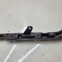 BMW 1 E81 E87 Support de pare-chocs arrière 7058518