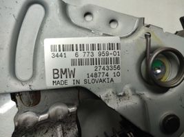 BMW 5 E60 E61 Käsijarru seisontajarrun vipukokoonpano 6773959