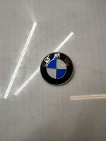 BMW 7 F01 F02 F03 F04 Mostrina con logo/emblema della casa automobilistica 8132375