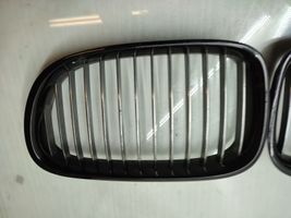 BMW 7 F01 F02 F03 F04 Grille calandre supérieure de pare-chocs avant 