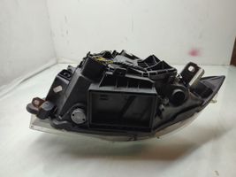 BMW 1 E81 E87 Lampa przednia 7249652