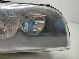 BMW 1 E81 E87 Lampa przednia 7249652