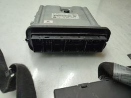 BMW X5 E70 Komputer / Sterownik ECU i komplet kluczy 8506570