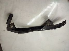BMW 1 E81 E87 Support phare frontale 7120823