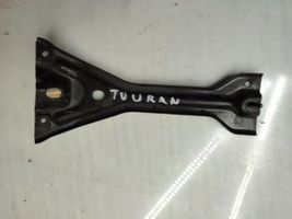 Volkswagen Touran II Staffa del pannello di supporto del radiatore 1T0805567A